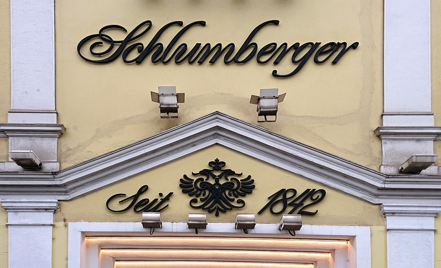 Schlumberger Kellerwelten Führung - Eingang - www.wien-erleben.com