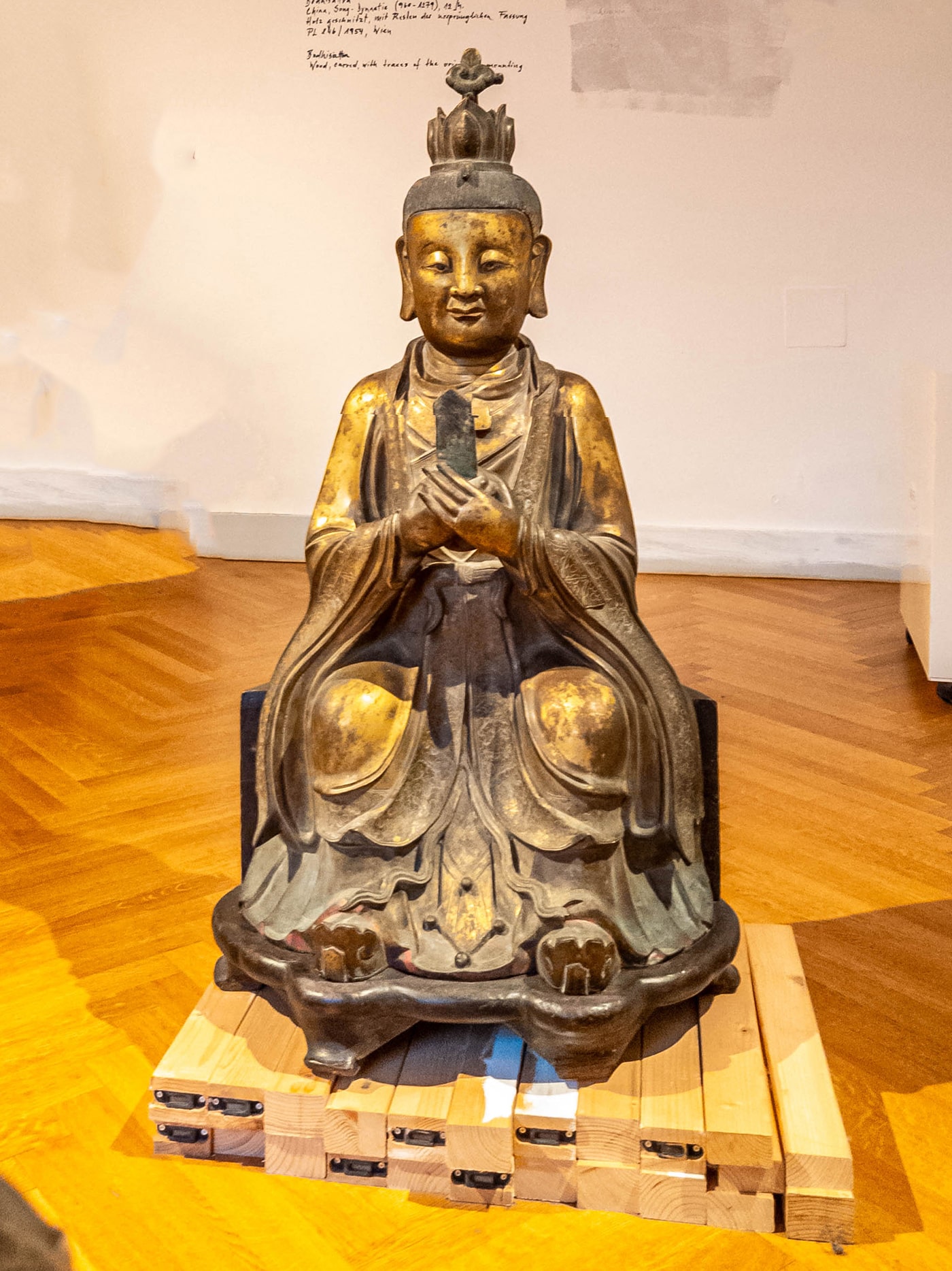 MAK Wien Museum für angewandte Kunst - Budha in der Asienabteilung - www.wien-erleben.com