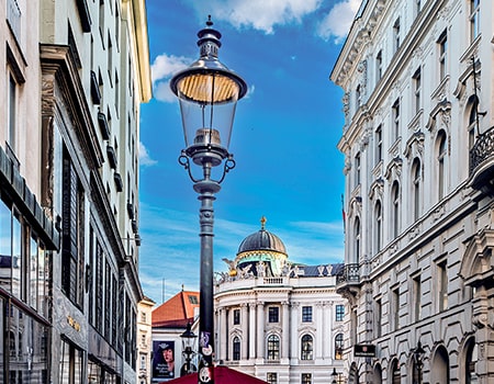 Bericht Tour "Schreckliche Verbrechen in Wien" Gassen mit Hofburg - www.wien-erleben