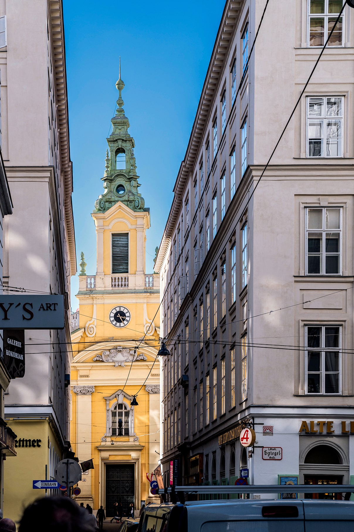 Tour "Schreckliche Verbrechen in Wien" links das frühere Haus der Blutgräfin - www.wien-erleben