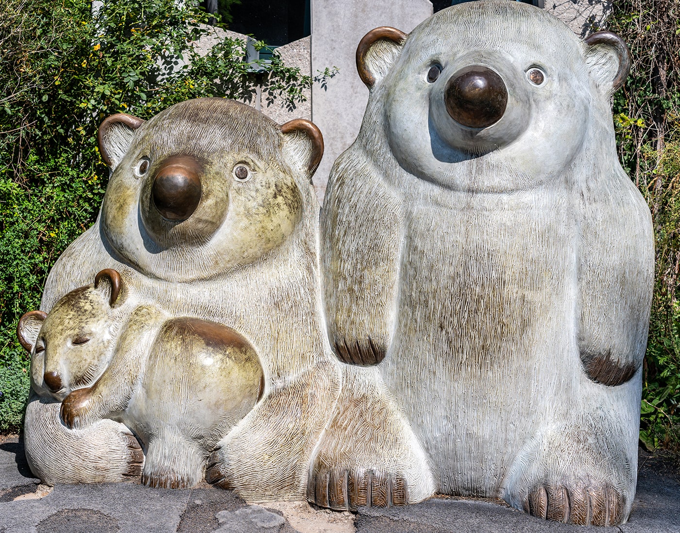 Tiergarten Schönbrunn Wien - die Koala-Figuren sind ein beliebetes Motiv für Selfies - www.wien-erleben.com