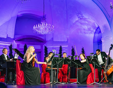 Bericht über Schönbrunn Palace Concerts in der Orangerie - Das Schlossorchester spielt Mozart und Johann Strauss Sohn - www.wien-erleben.com