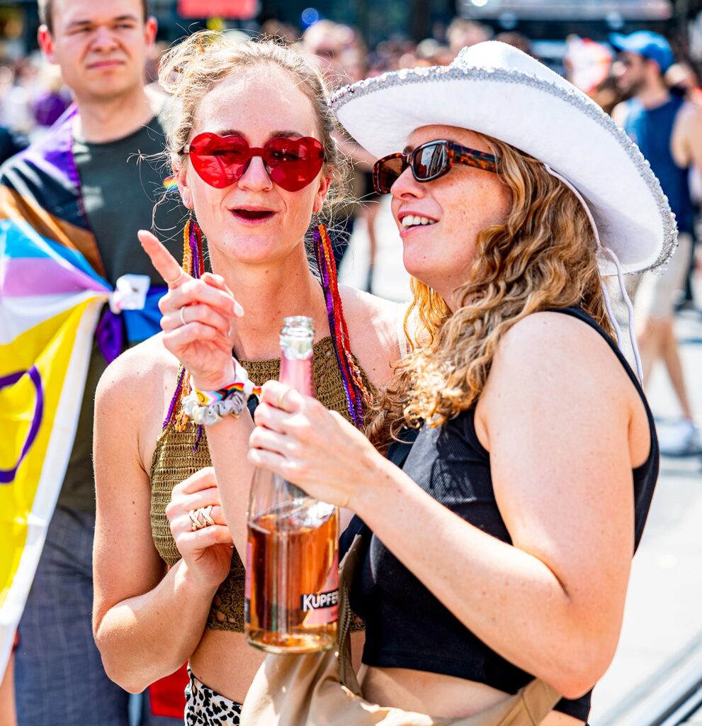 Pride Vienna - Bilder von der Regenbogenparade - www.wien-erleben.com - Bild Nr. 14