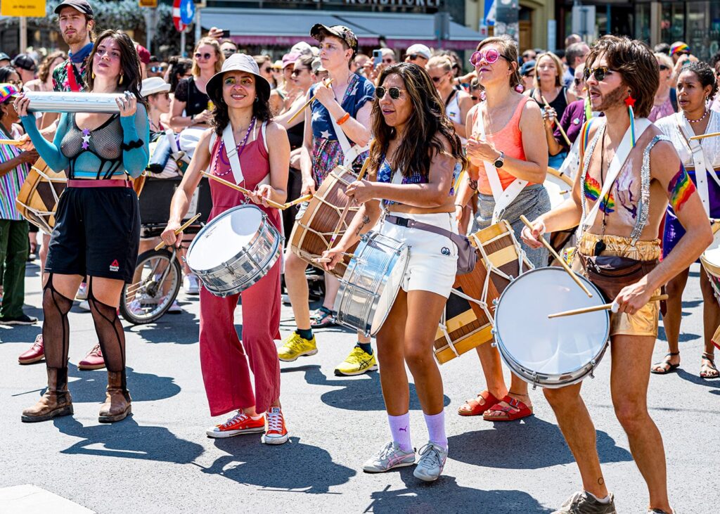Pride Vienna - Bilder von der Regenbogenparade - www.wien-erleben.com - Bild Nr. 39